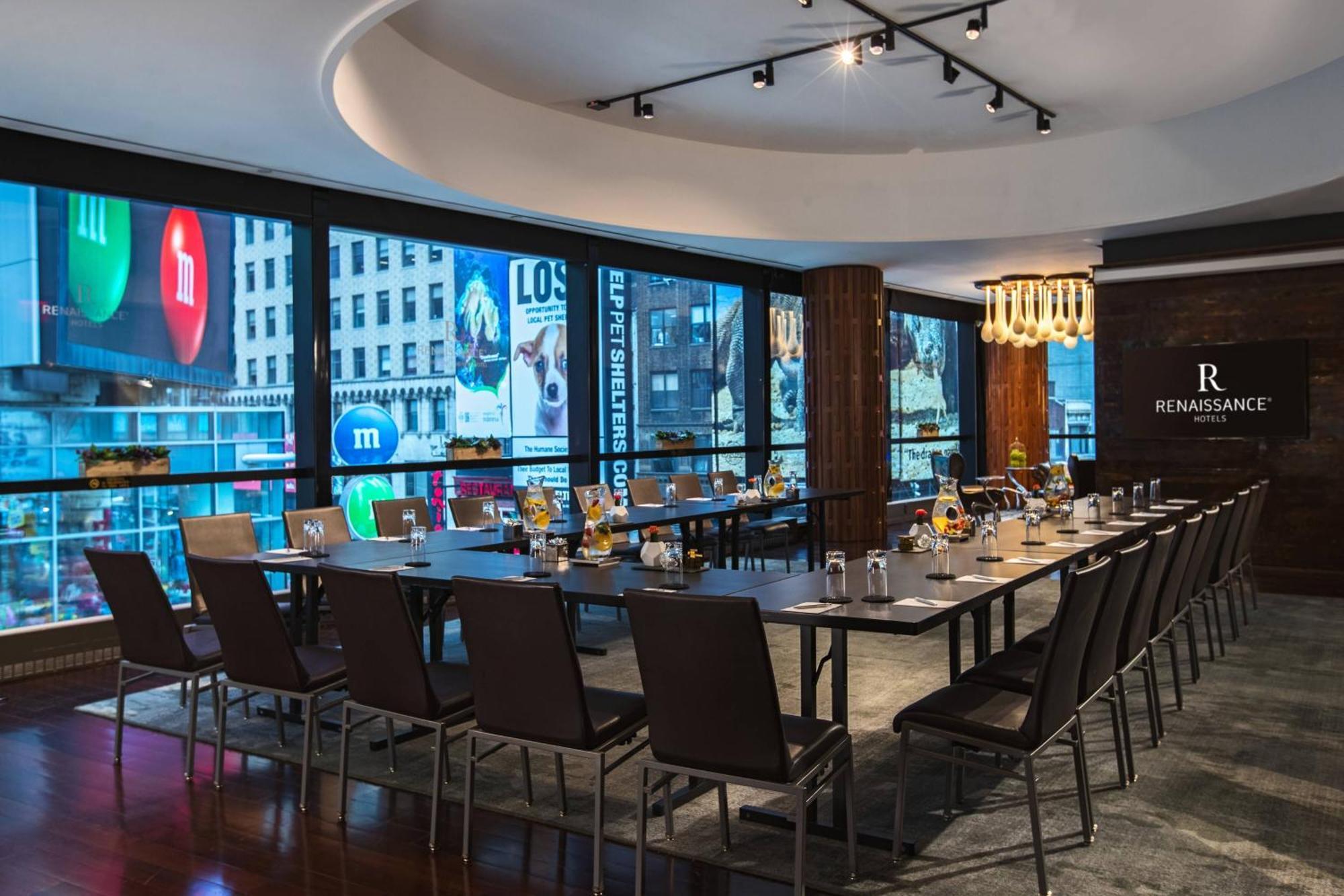 Hotel Renaissance New York Times Square By Marriott Exteriér fotografie