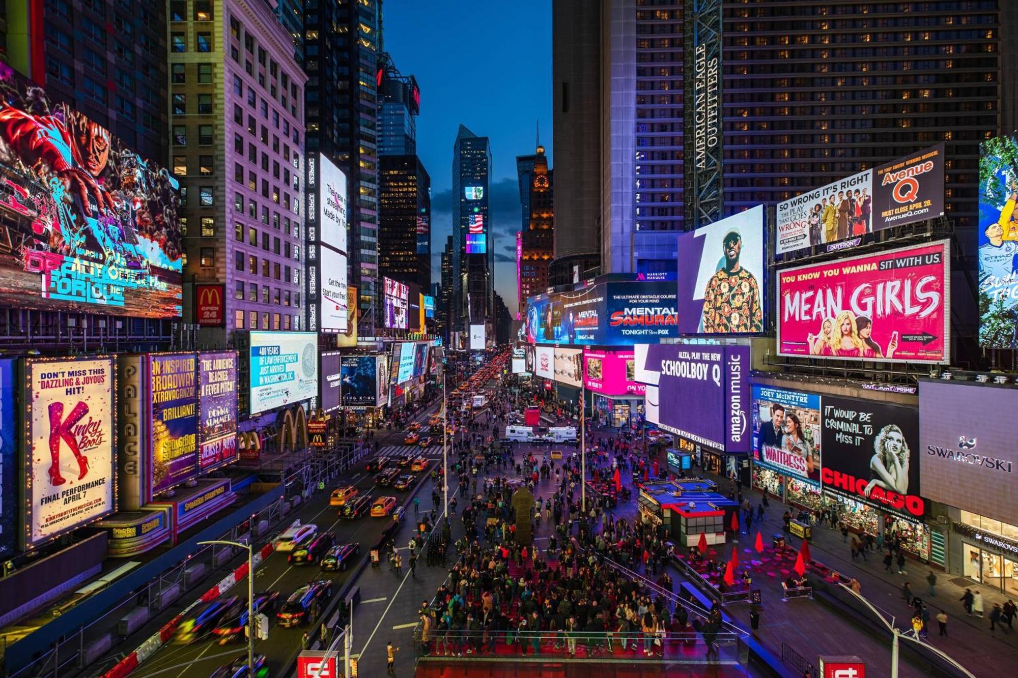 Hotel Renaissance New York Times Square By Marriott Exteriér fotografie